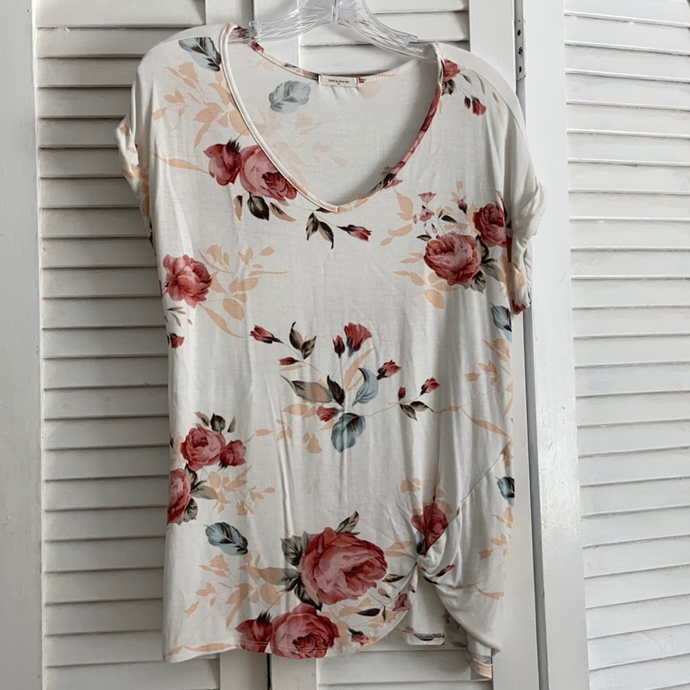 Floral tee